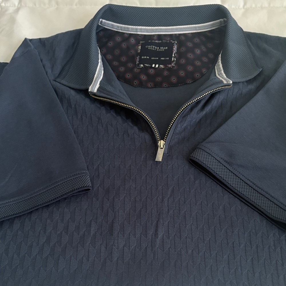 Cactus Man Dark Blue Polo Shirt size medium zippered - Picture 5 of 5